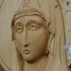 Хоругвии, Крест, Мироточение Креста, Крестный ход